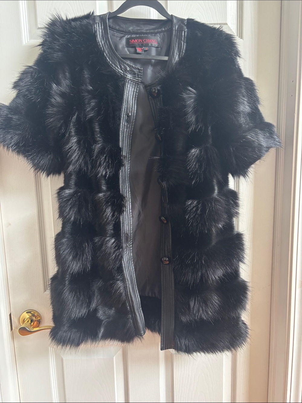 Simon Chang Black Short-Sleeve Faux Fur Coat